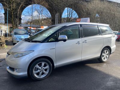 Toyota Estima 2.4 MPV Petrol / Electric Hybrid Silver at R & J Car Sales Limited Halifax