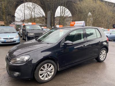 Volkswagen Golf 1.6 TDi 105 BlueMotion Tech Match 5dr DSG Hatchback Diesel Black at R & J Car Sales Limited Halifax