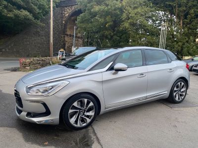 Citroen DS5 2.0 HDi DSport 5dr Auto Hatchback Diesel Silver at R & J Car Sales Limited Halifax