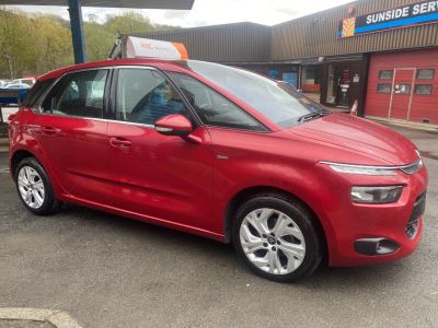 Citroen C4 Picasso 1.6 BlueHDi Exclusive 5dr EAT6 MPV Diesel Red at R & J Car Sales Limited	 Halifax