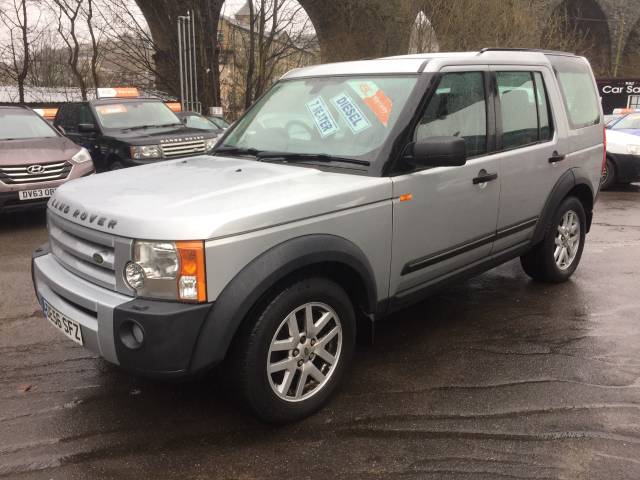 Land Rover Discovery 2.7 Td V6 XS 5dr Auto Estate Diesel Silver