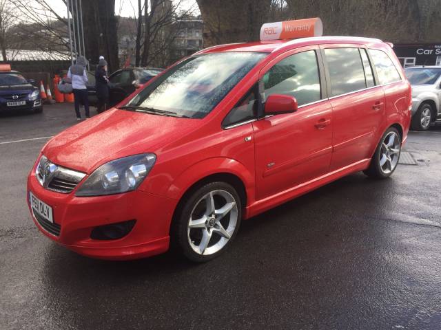 Vauxhall Zafira 1.7 CDTi ecoFLEX SRi [Exterior Pack] [125] 5dr MPV Diesel Red