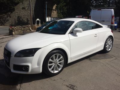 Audi TT 1.8T FSI Sport 2dr Coupe Petrol White at R & J Car Sales Limited Halifax