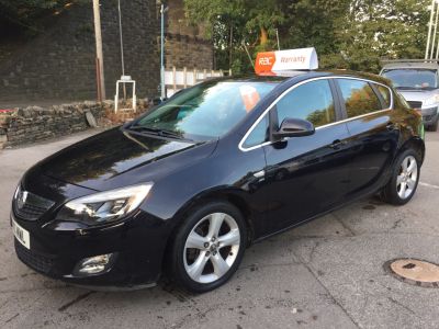 Vauxhall Astra 1.6i 16V SRi 5dr Auto Hatchback Petrol Black at R & J Car Sales Limited Halifax