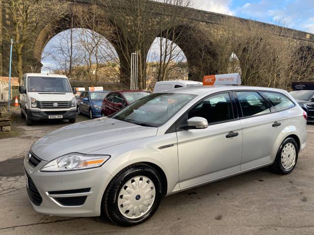 Ford Mondeo 1.6 TDCi Eco Edge 5dr [Start Stop] Estate Diesel Silver