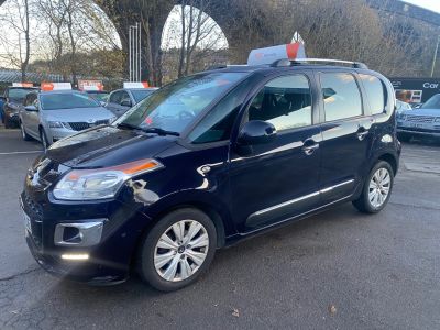 Citroen C3 Picasso 1.6 HDi 8V Exclusive 5dr MPV Diesel Blue at R & J Car Sales Limited	 Halifax