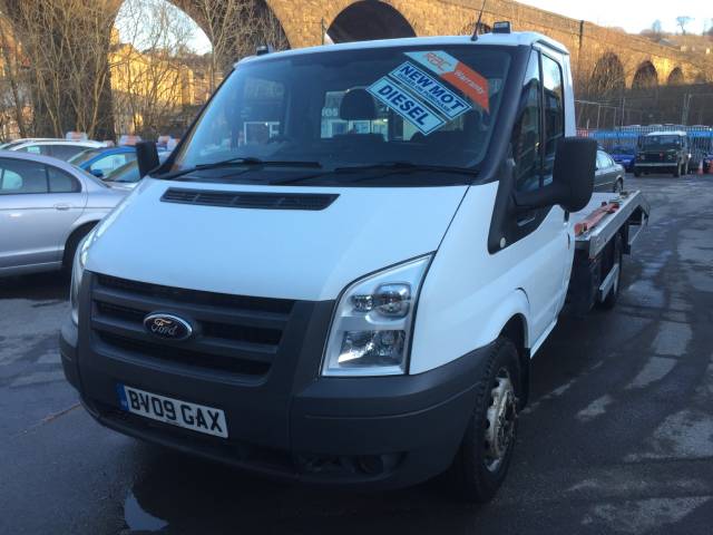 Ford Transit 2.4 Chassis Cab TDCi 115ps [DRW] Dropside Diesel White